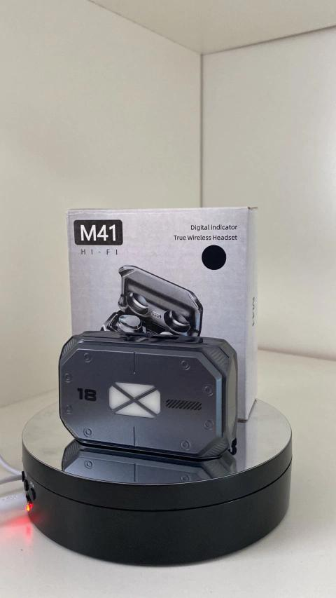 AUDIFONOS M41